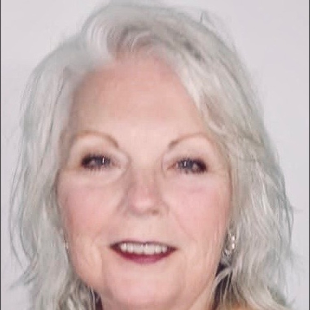 Meet your Posher, Velma